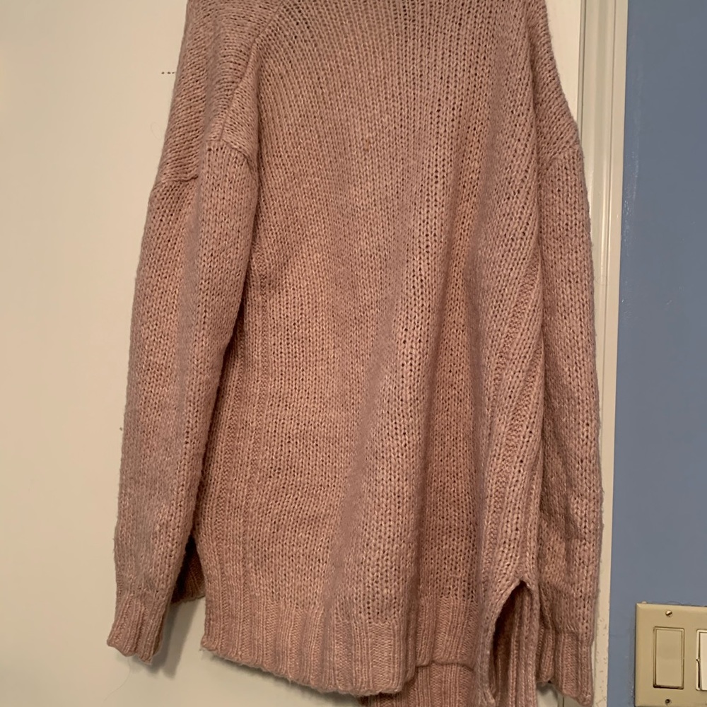 Open sweater - Picture 2 of 3